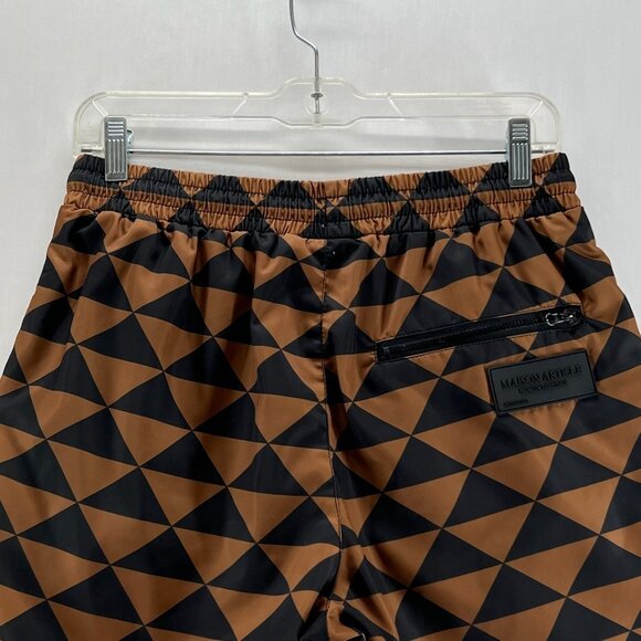 Maison Article Shorts Men S Drawstring Mesh Lined Triangle Geometric Brown Black - Picture 5 of 12